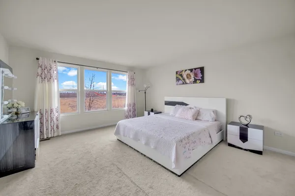 $675,000 | 4255 Fraser Circle, Naperville, IL 60564