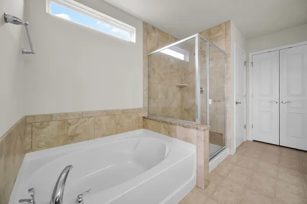 $675,000 | 4255 Fraser Circle, Naperville, IL 60564
