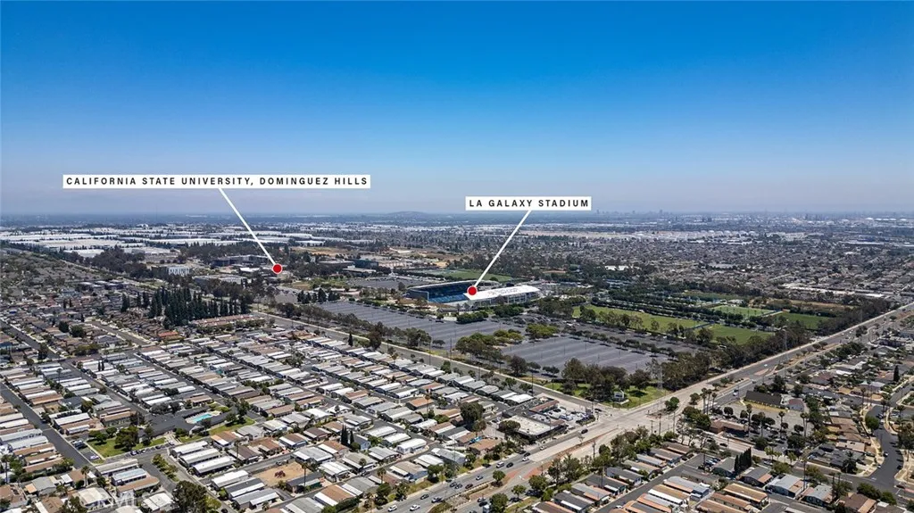 17701 Avalon, Unit SP124 Carson, CA 90746 - Photo 31 of 32 a view of a city