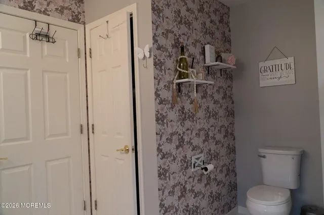 $699,000 | 70 Rosewood Drive, Lakewood, NJ 08701