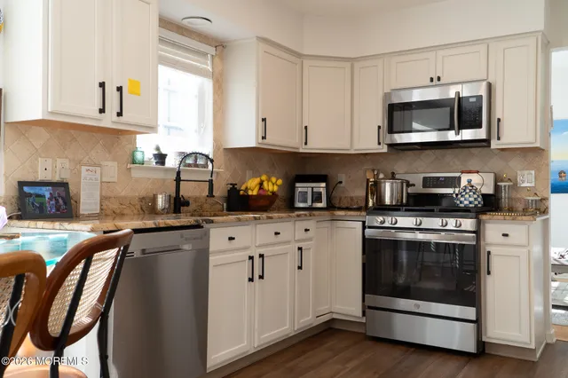 $699,000 | 70 Rosewood Drive, Lakewood, NJ 08701