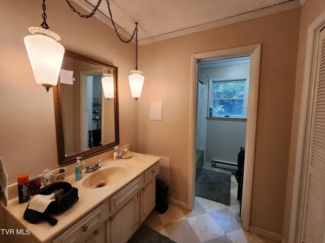 $180,000 | 6219 Laurel Grove Road, Norton, VA 24273