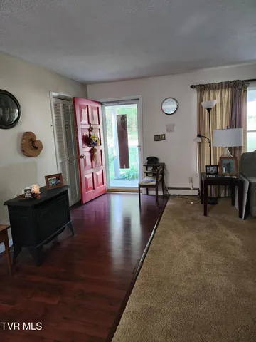 $180,000 | 6219 Laurel Grove Road, Norton, VA 24273