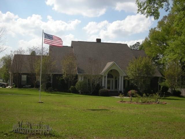 277 Lumpkin Road Carriere, MS 39426 - Photo 1 of 25 Gallery Image 1
