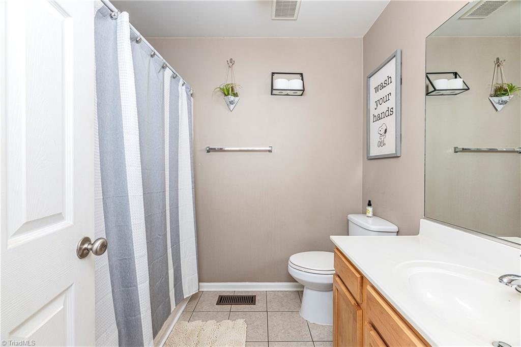 4939 Arnold Road Lexington, NC 27295 - Photo 15 of 30 Gallery Image 15