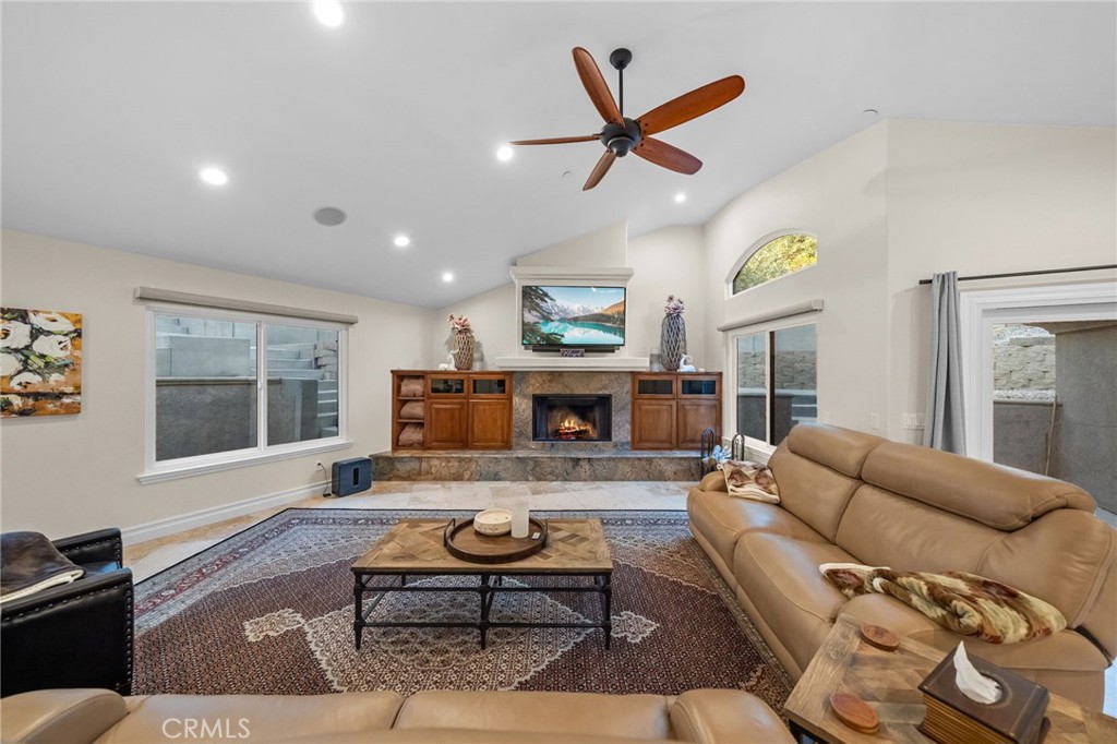 31345 Avenida Del Reposo Temecula, CA 92591 - Photo 44 of 75