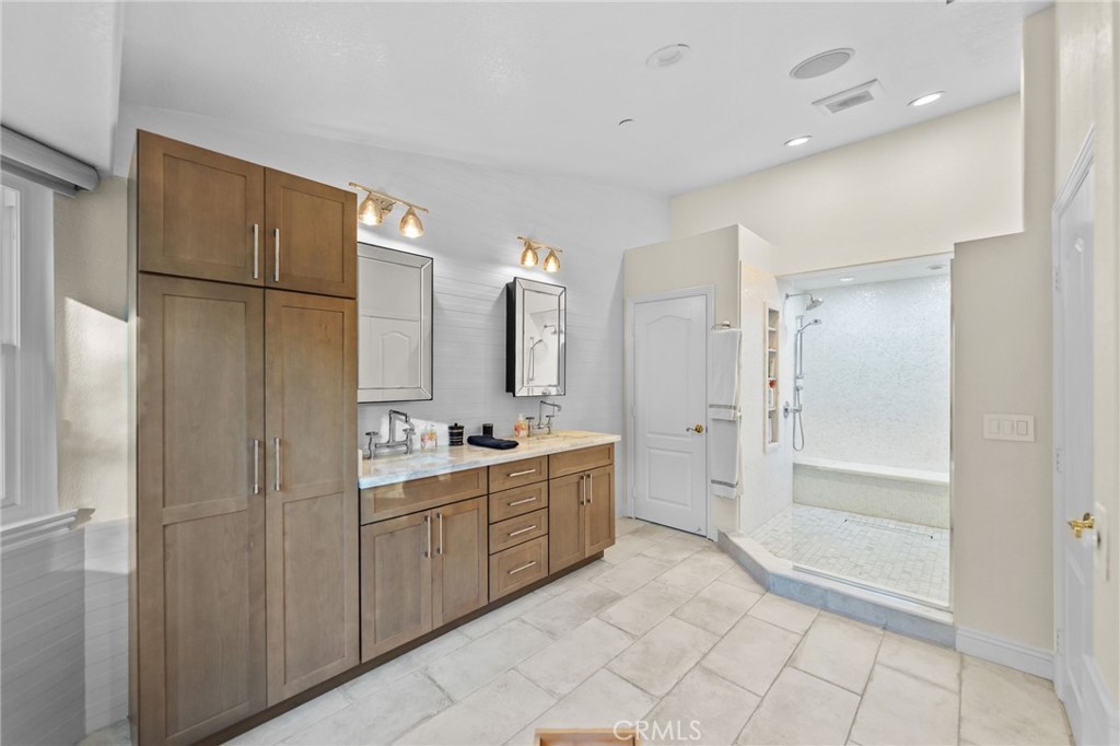 31345 Avenida Del Reposo Temecula, CA 92591 - Photo 66 of 75