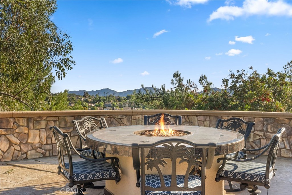 31345 Avenida Del Reposo Temecula, CA 92591 - Photo 73 of 75