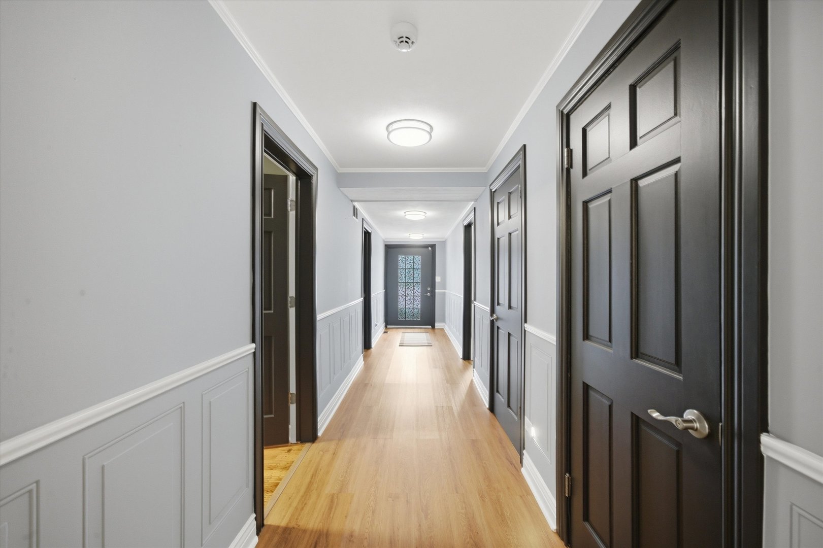 2250 Corona Road Waukegan, IL 60087 - Photo 17 of 39 Gallery Image 17