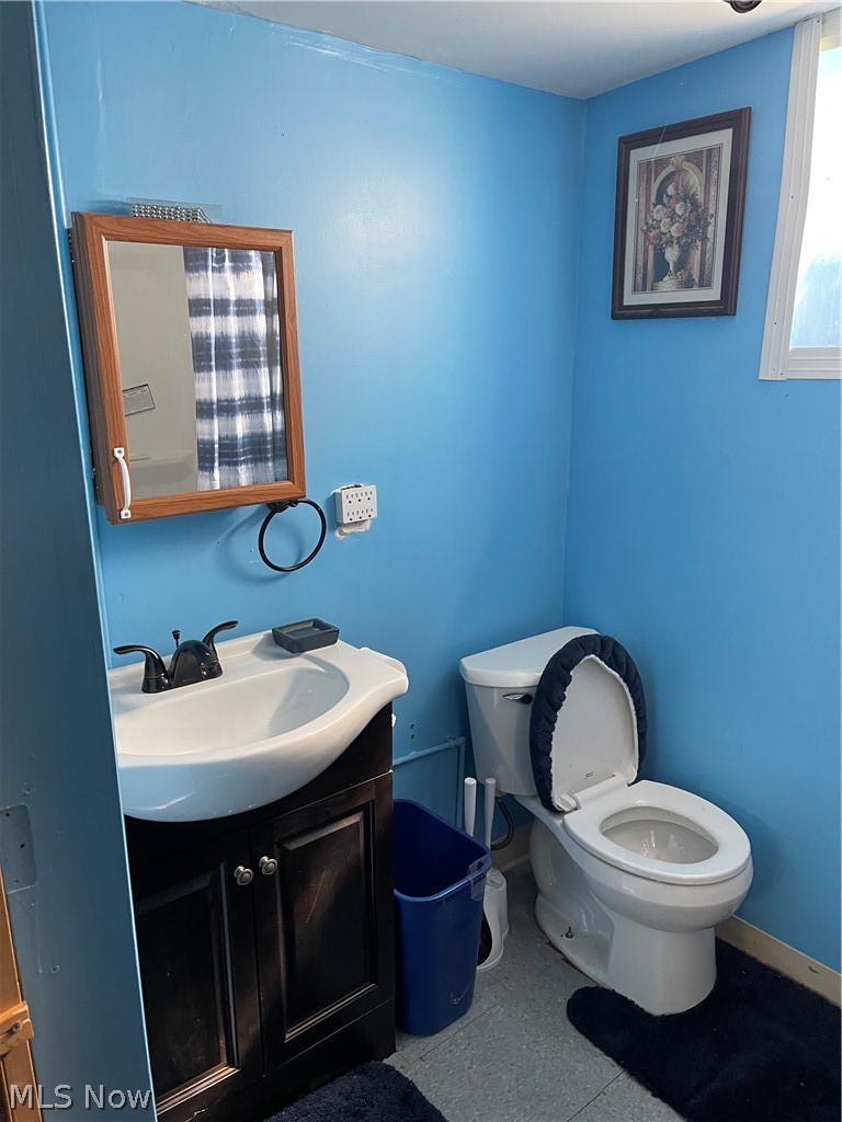 8611 Harkness Road Cleveland, OH 44106 - Photo 16 of 28 Gallery Image 16