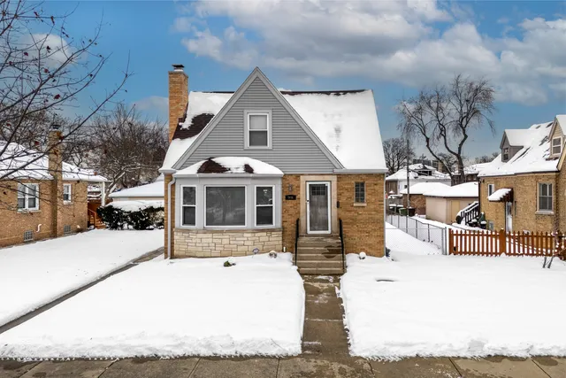 $749,900 | 5016 Jarlath Avenue, Skokie, IL 60077