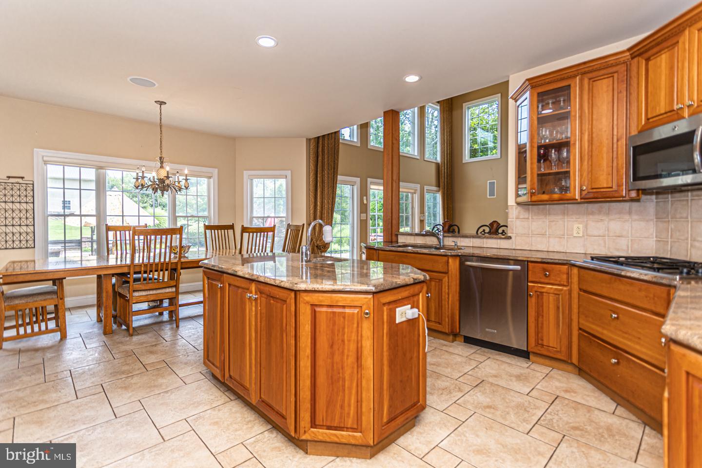 7010 Swagger Road New Hope, PA 18938 - Photo 8 of 53