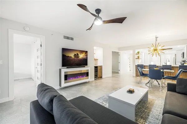 $6,000 | 16320 Kelly Cove Drive, Unit 268, Fort Myers, FL 33908