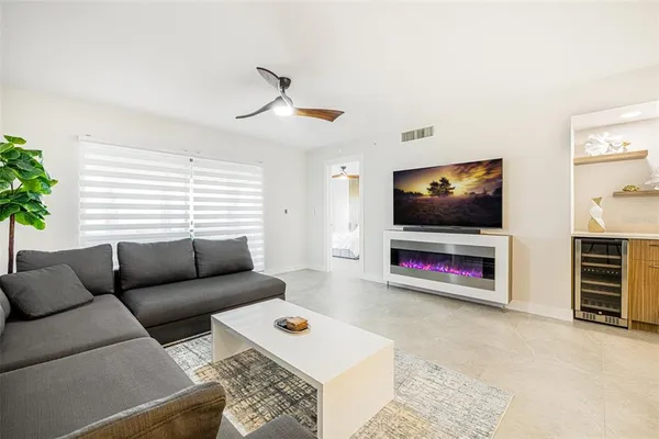 $6,000 | 16320 Kelly Cove Drive, Unit 268, Fort Myers, FL 33908