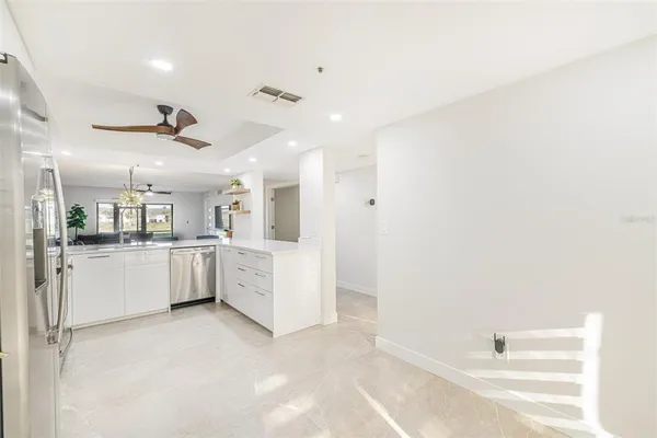 $6,000 | 16320 Kelly Cove Drive, Unit 268, Fort Myers, FL 33908