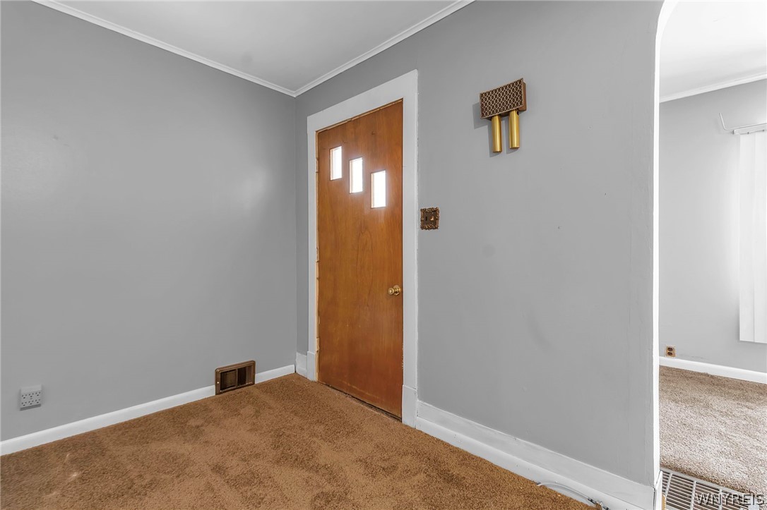 1388 Harlem Road Cheektowaga, NY 14206 - Photo 14 of 41