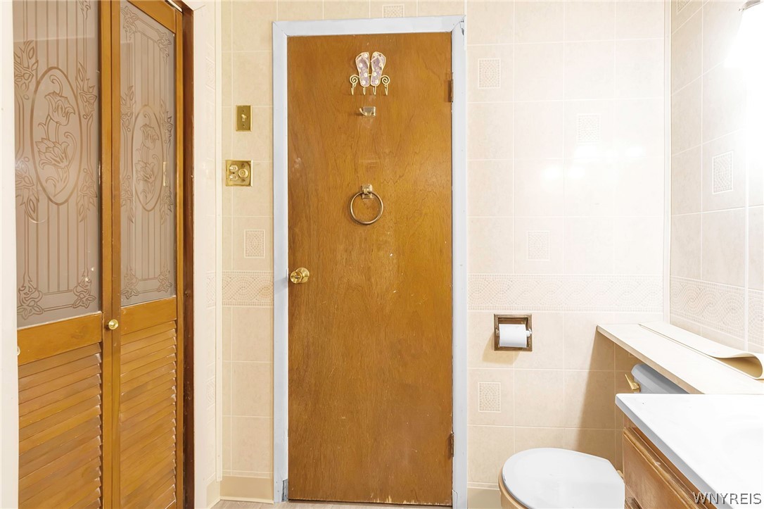 1388 Harlem Road Cheektowaga, NY 14206 - Photo 25 of 41