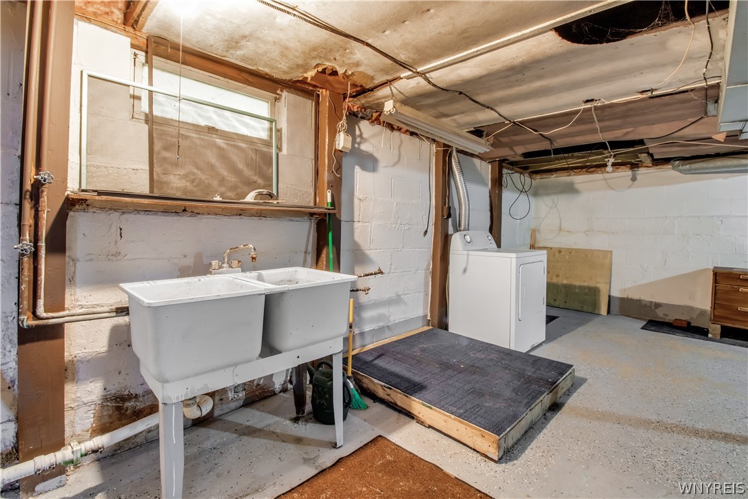 1388 Harlem Road Cheektowaga, NY 14206 - Photo 38 of 41