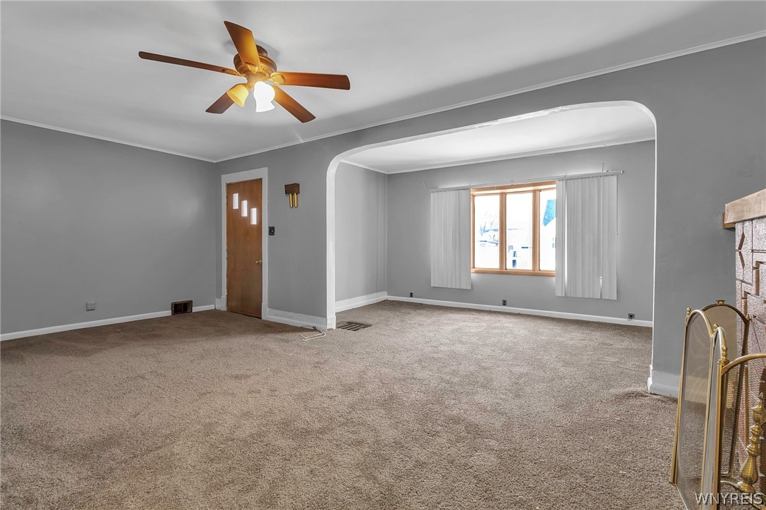 1388 Harlem Road Cheektowaga, NY 14206 - Photo 8 of 41