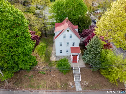 $899,000 | 192 Knickerbocker Avenue, Stamford, CT 06907