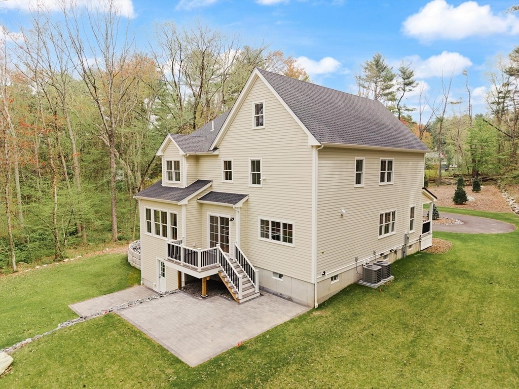 16 R Eldor Drive Walpole, MA 02071 - Photo 36 of 40
