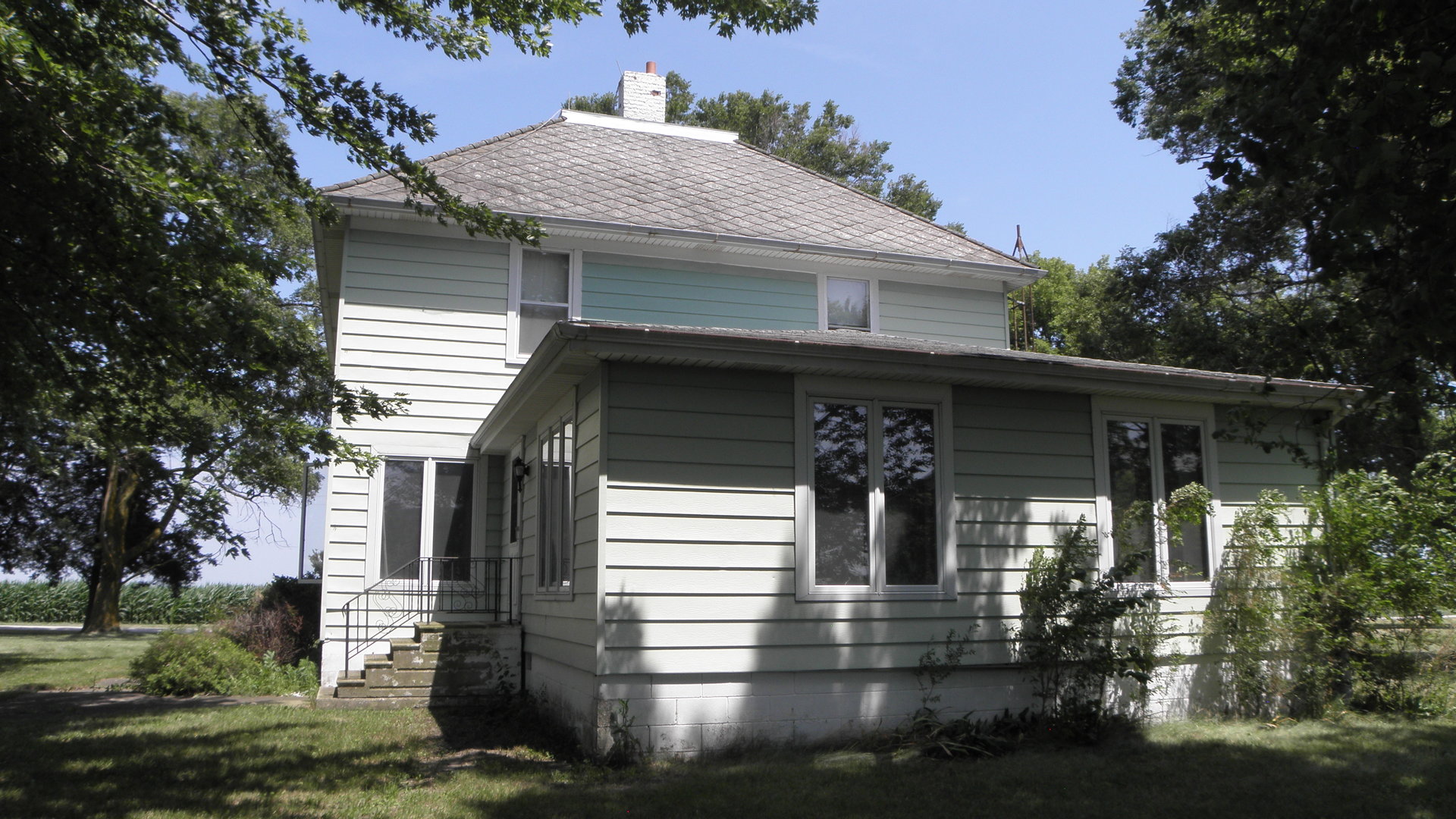385 West Goodfarm Road Dwight, IL 60420 - Photo 4 of 22