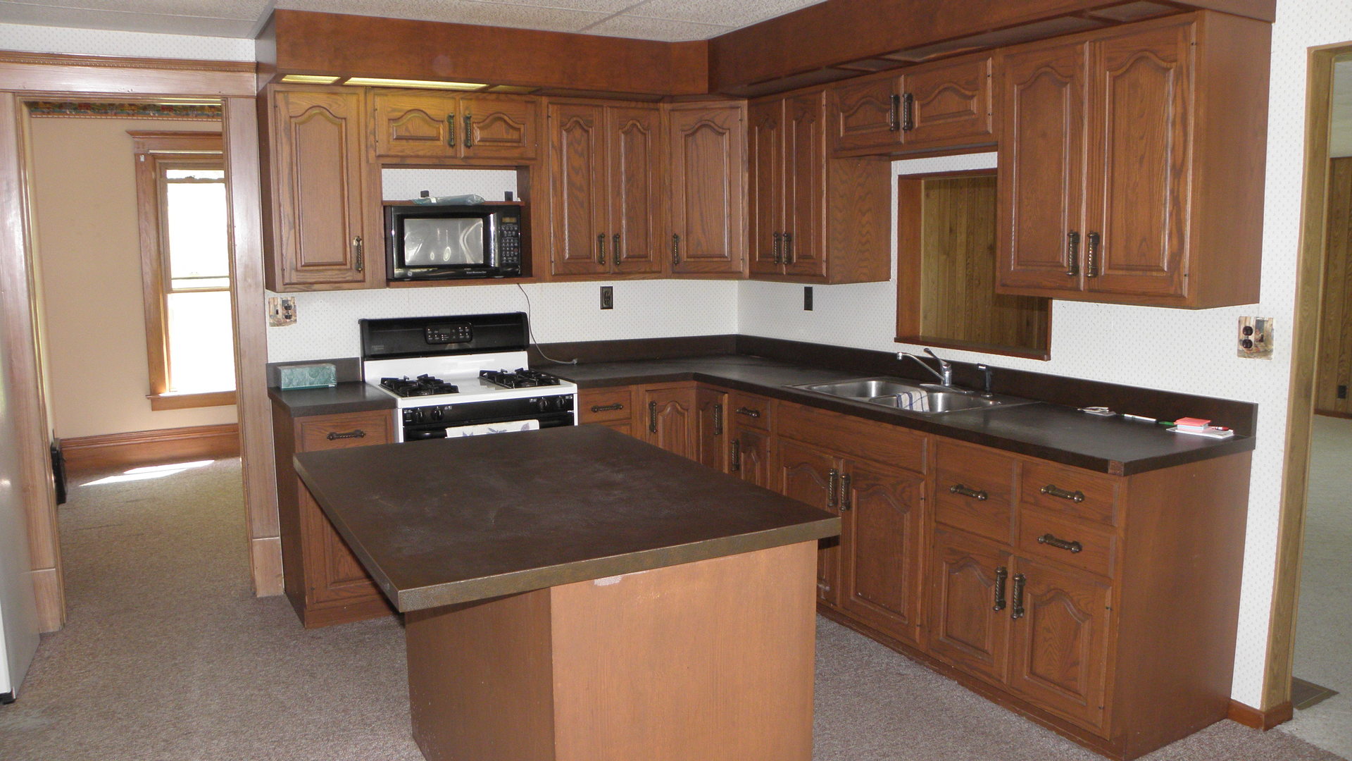 385 West Goodfarm Road Dwight, IL 60420 - Photo 5 of 22