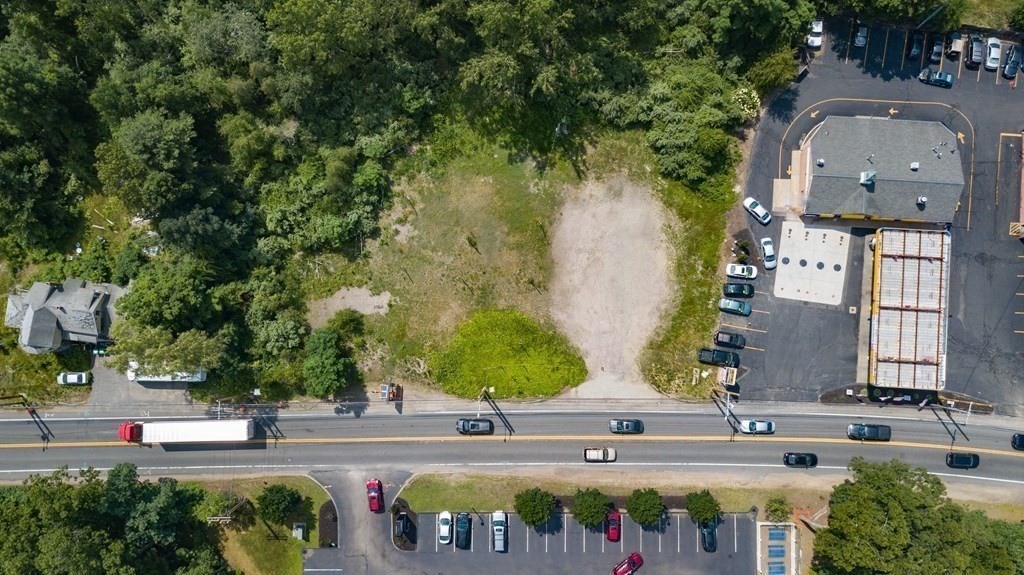 37 James Road Ashland, MA 01721 - Photo 3 of 7