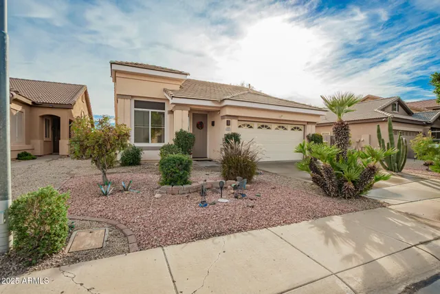 $520,000 | 6881 West Pontiac Drive, Glendale, AZ 85308
