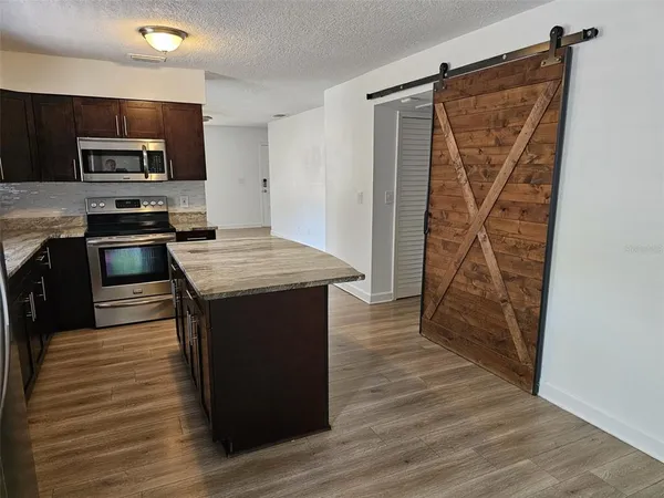 $525,000 | 3128 West Varn Avenue, Tampa, FL 33611