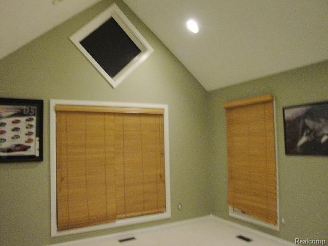 78763 West Ridge Court Romeo, MI 48065 - Photo 18 of 25 Ridge #18 Bedroom.JPG