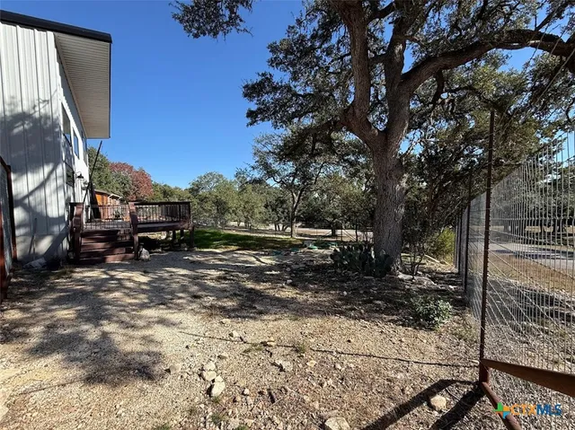 $1,750 | 1226 Whispering Hills Drive, Canyon Lake, TX 78133