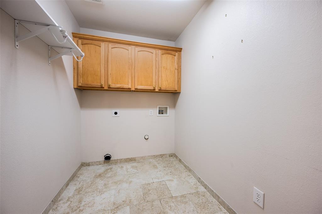 109 Castlewood Road Enchanted Oaks, TX 75156 - Photo 23 of 33