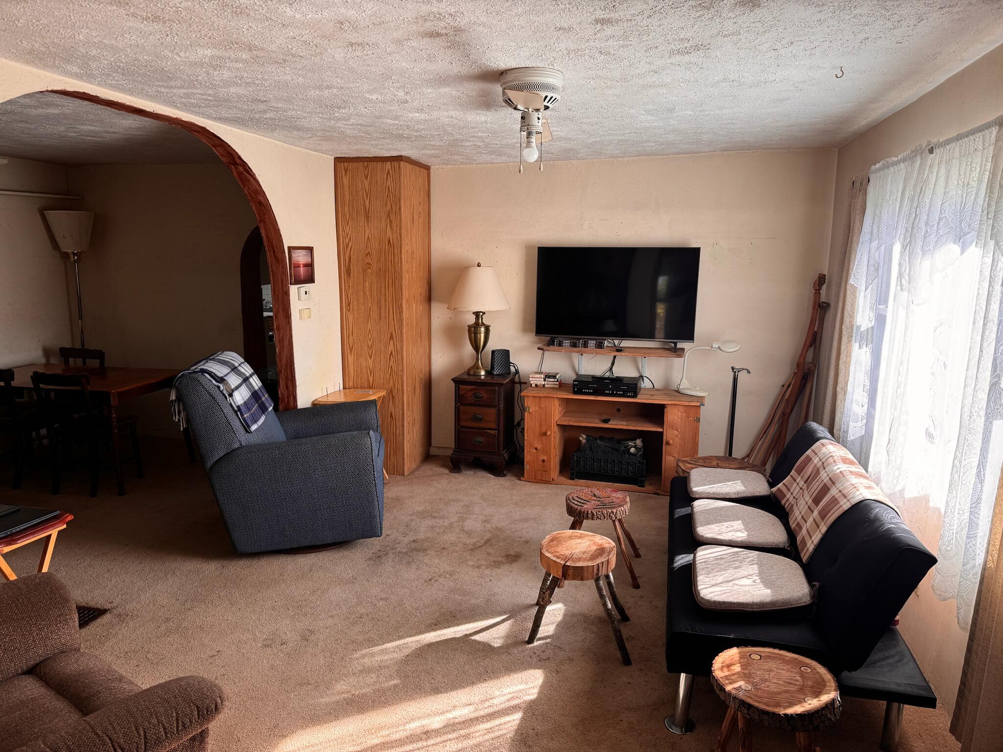 2087 County Road South Edon, OH 43518 - Photo 2 of 17 IMG_1703