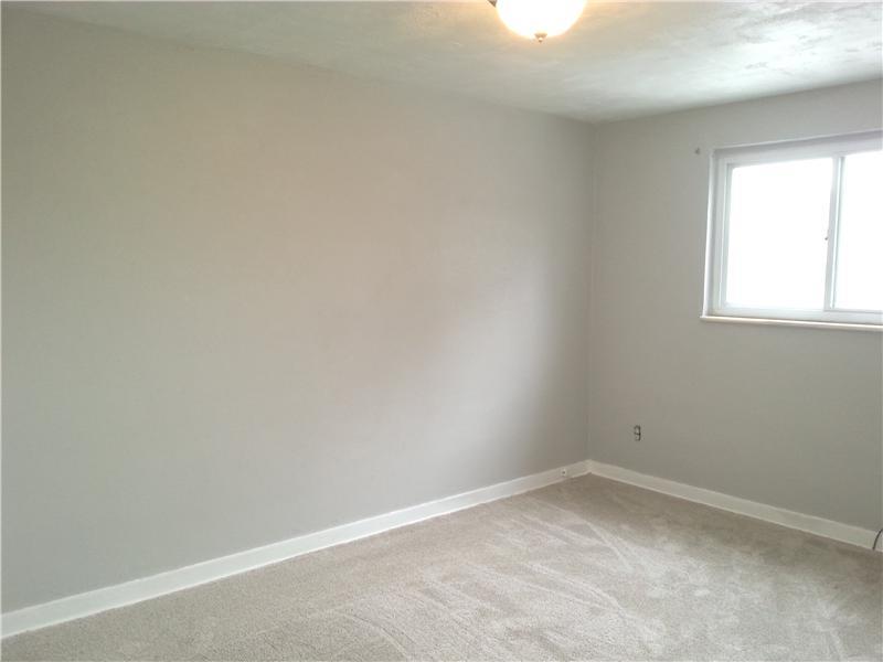 1534 Greentree Road Pittsburgh, PA 15220 - Photo 8 of 15 Bedroom.