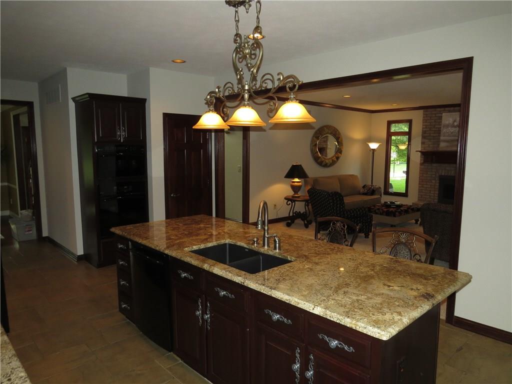 12310 Bridgewater Road Indianapolis, IN 46256 - Photo 11 of 37 Gallery Image 11