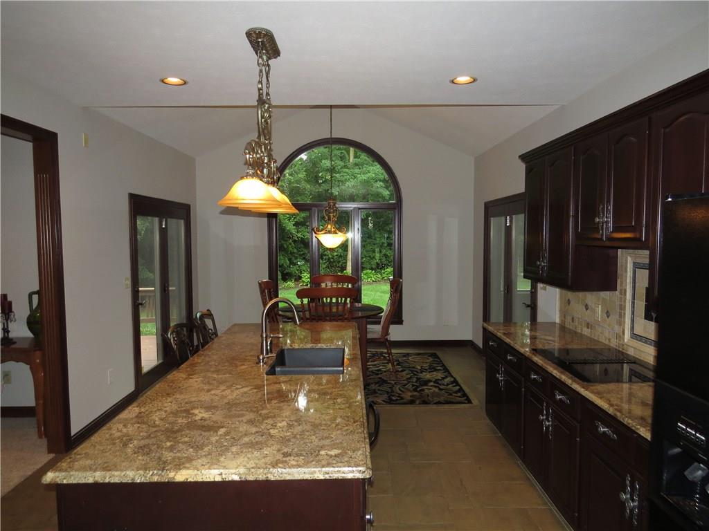 12310 Bridgewater Road Indianapolis, IN 46256 - Photo 12 of 37 Gallery Image 12