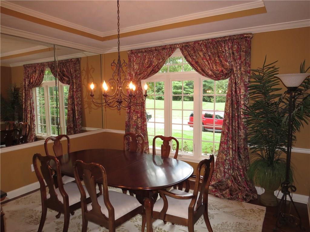 12310 Bridgewater Road Indianapolis, IN 46256 - Photo 5 of 37 Gallery Image 5