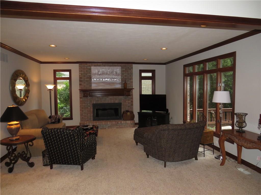 12310 Bridgewater Road Indianapolis, IN 46256 - Photo 6 of 37 Gallery Image 6