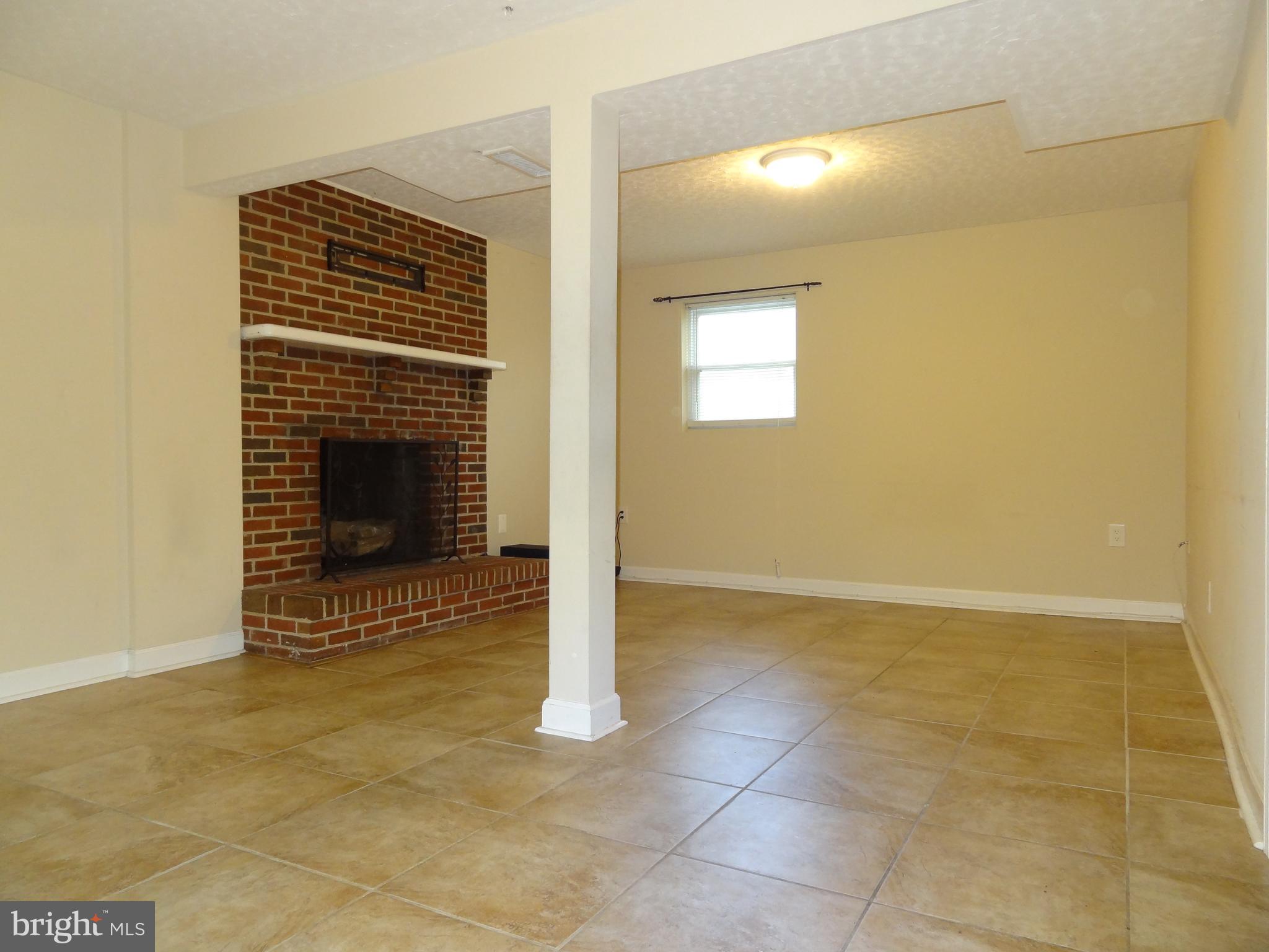 211 Regency Circle Linthicum Heights, MD 21090 - Photo 17 of 41