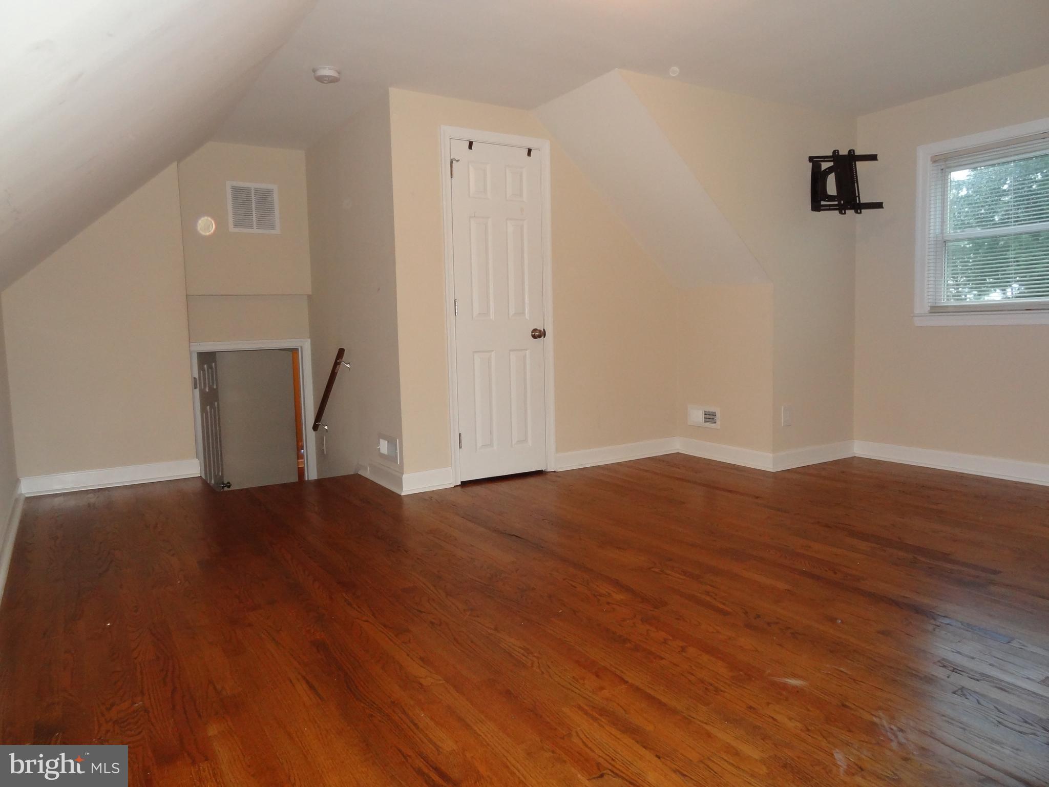 211 Regency Circle Linthicum Heights, MD 21090 - Photo 21 of 41