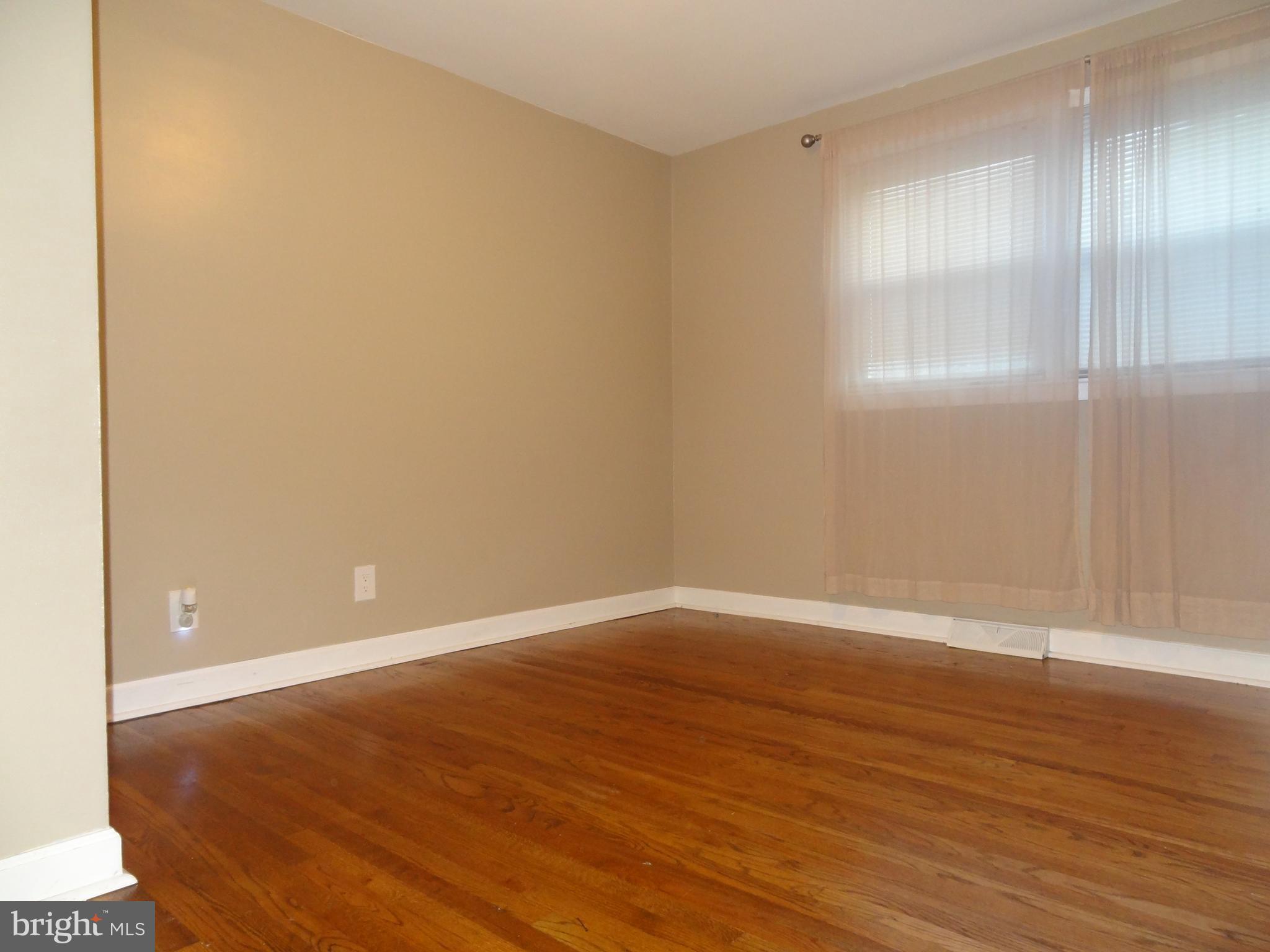 211 Regency Circle Linthicum Heights, MD 21090 - Photo 26 of 41