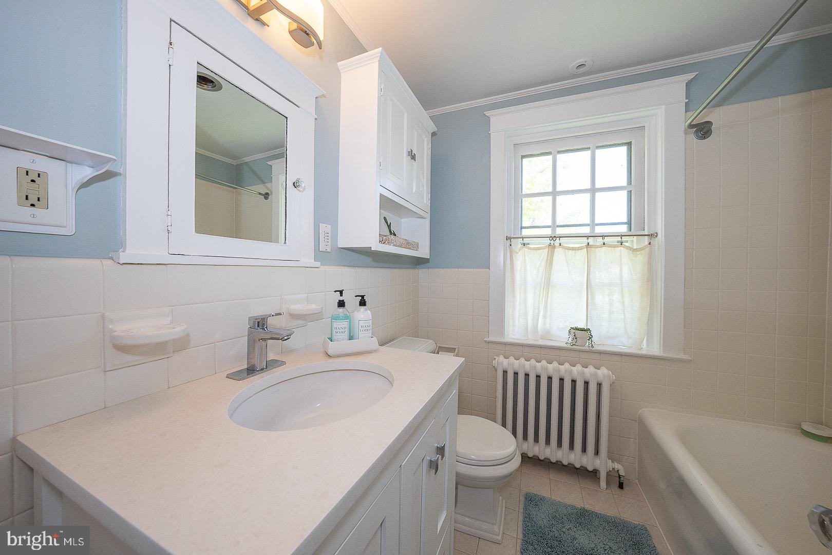 312 Windsor Avenue Wayne, PA 19087 - Photo 26 of 34 Updated Hall Bath