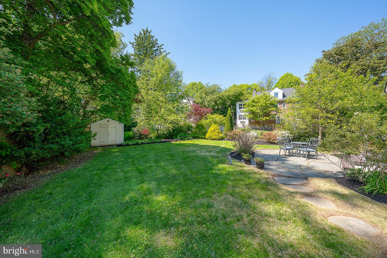 312 Windsor Avenue Wayne, PA 19087 - Photo 32 of 34 Serene backyard