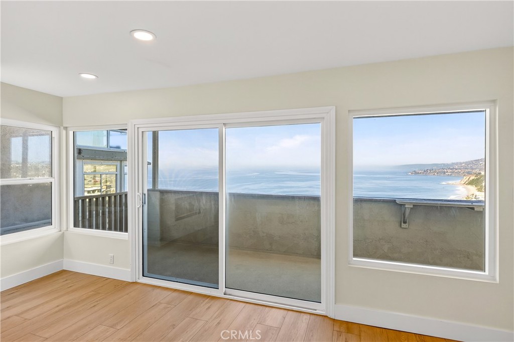 34381 Dana Strand Road, Unit 2 Dana Point, CA 92629 - Photo 27 of 42 a view of an empty room with window