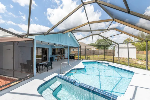 $3,200 | 1481 Southwest Gastador Avenue, Port St. Lucie, FL 34953