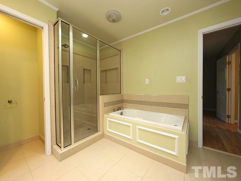 6 Strawberry Ridge Lane Durham, NC 27713 - Photo 13 of 19 Gallery Image 13