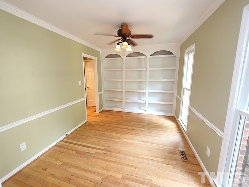 6 Strawberry Ridge Lane Durham, NC 27713 - Photo 3 of 19 Gallery Image 3
