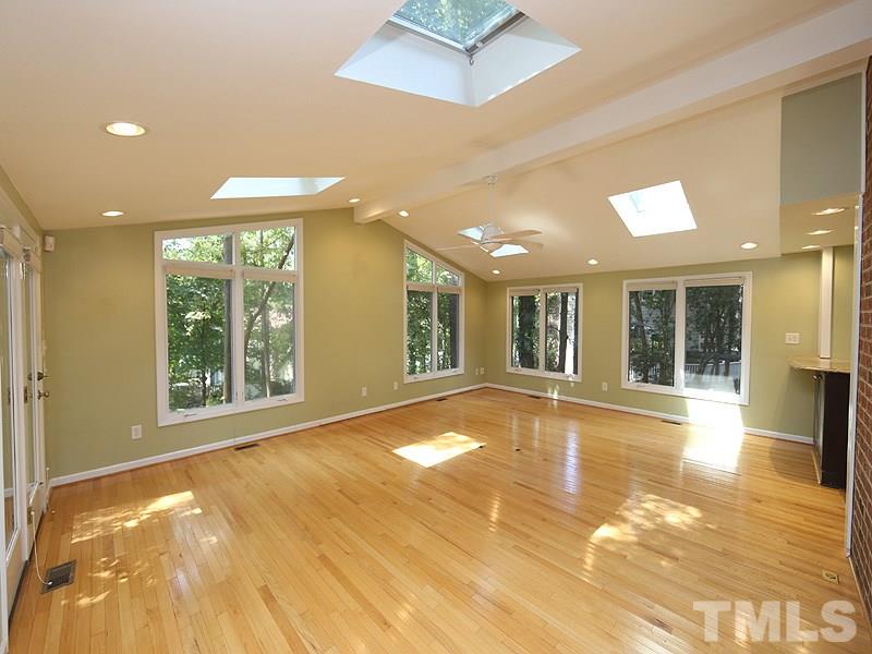 6 Strawberry Ridge Lane Durham, NC 27713 - Photo 6 of 19 Gallery Image 6