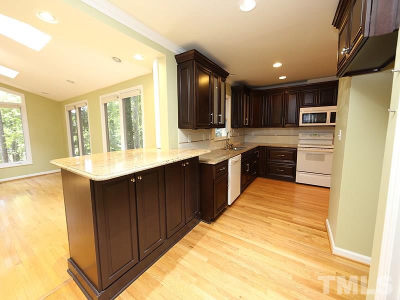 6 Strawberry Ridge Lane Durham, NC 27713 - Photo 8 of 19 Gallery Image 8